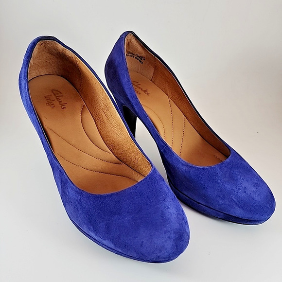 Clarks Indigo Suede Leather Chic Purple Platform Pumps - Round Toe Size 9M - Picture 1 of 8